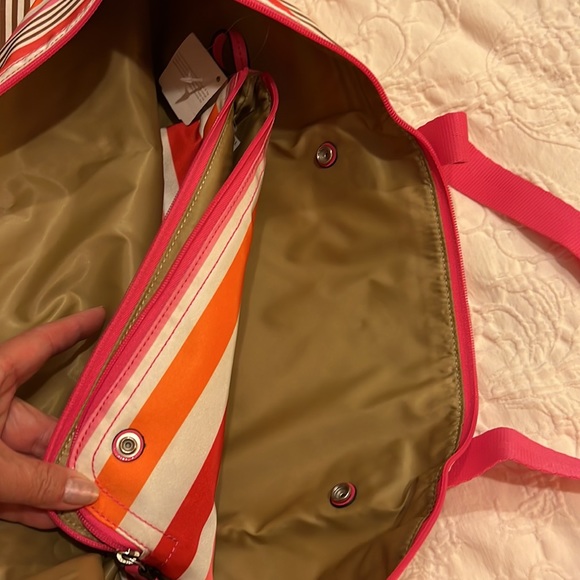 COACH Large Pink Multicolor Packable Weekender Tote Bag. Rare NWT F77621 - Picture 4 of 4